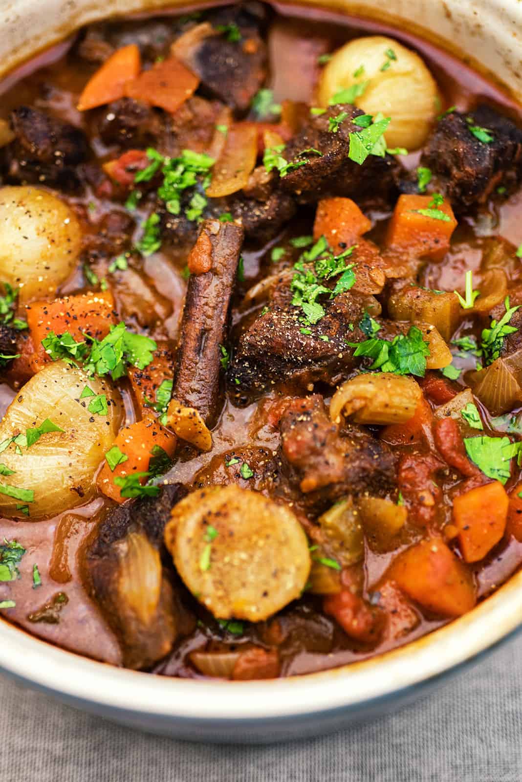 Slow-Cooked Greek Beef Stifado with Red Wine and Pearl Onions
