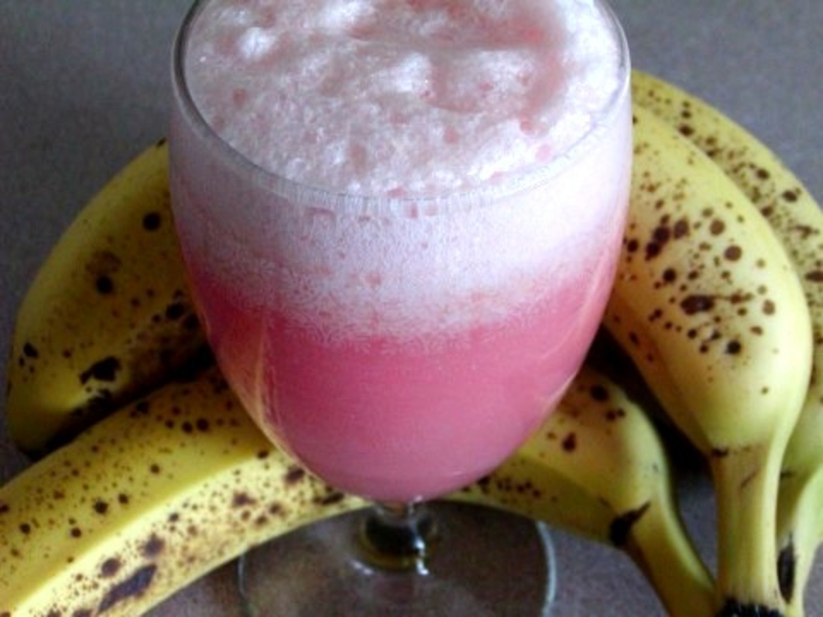 Rum-Soaked Pineapple with Coconut Cream