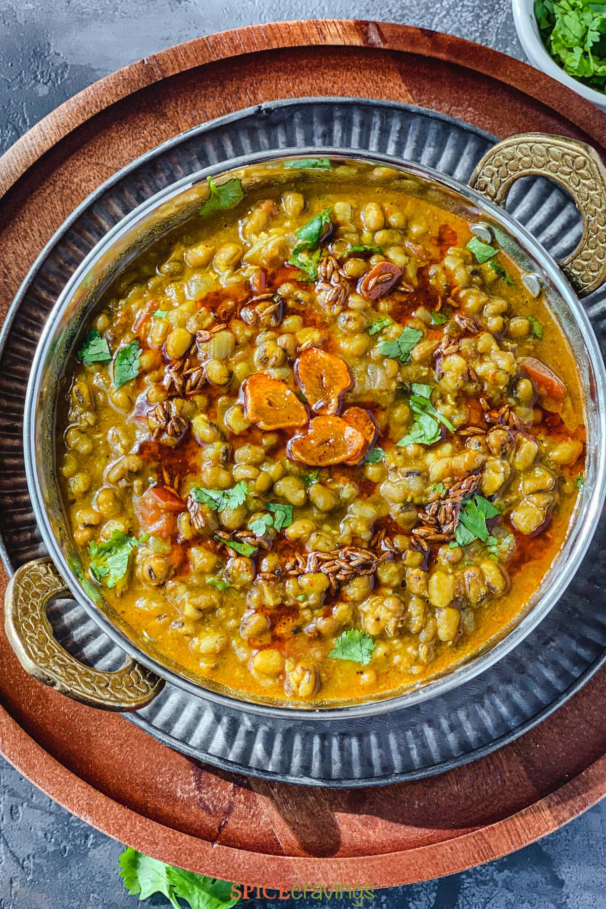 Steamed Moong Dal Poodla with Ginger and Green Chilies