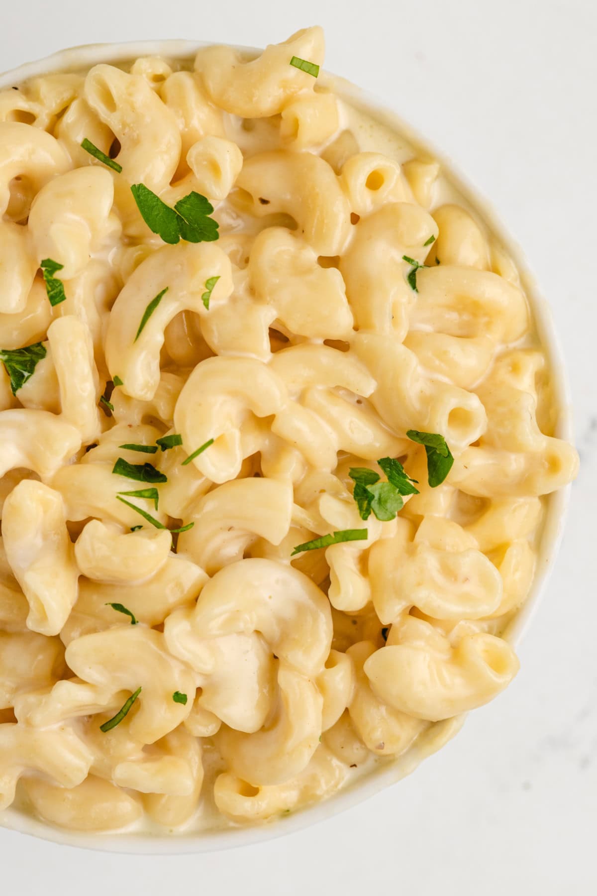 Instant Pot Macaroni and Cheese with Cheddar and Cream