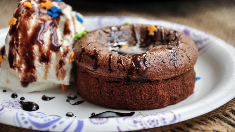 Best-Buy-Style Chocolate Lava Cake