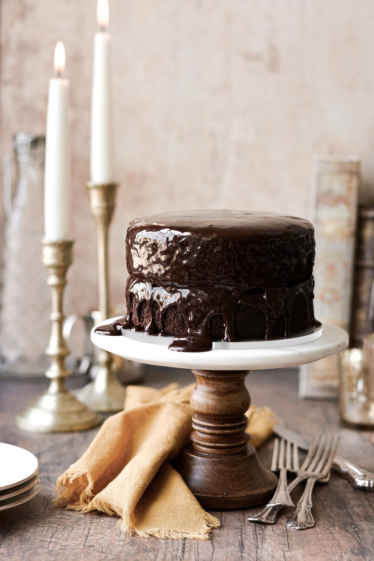 Small-Batch Chocolate Fudge Cakes with Ganache Drizzle