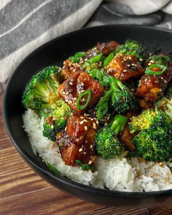 Crispy Tofu Stir-Fry with Ginger-Sesame Sauce and Broccoli