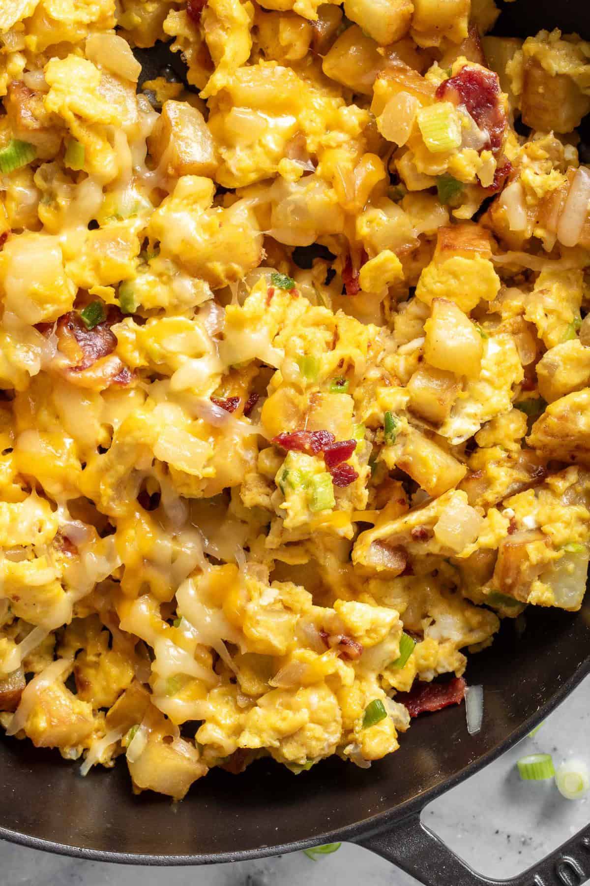 Egg and Bacon Ranch Breakfast Scramble