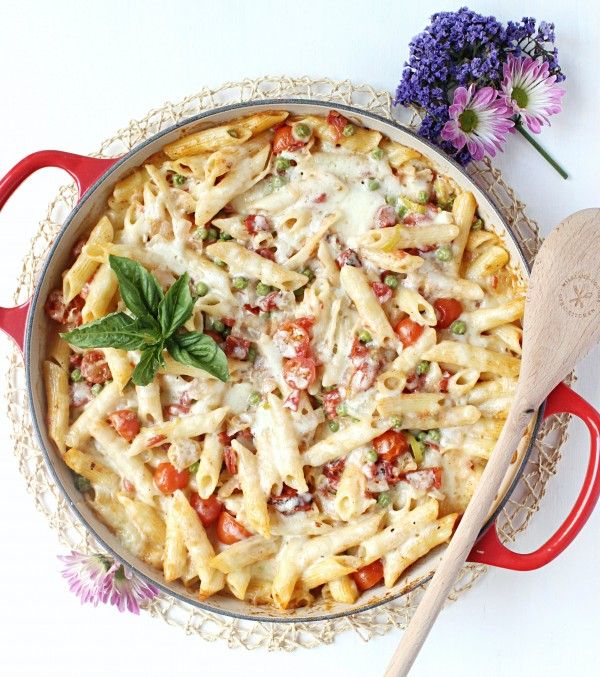 Baked Italian Herb-Infused Ziti with Mozzarella