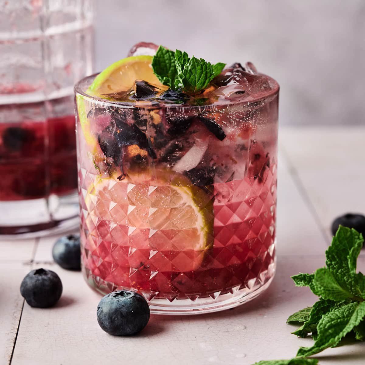 Cheerleader’s Sparkling Berry Smash