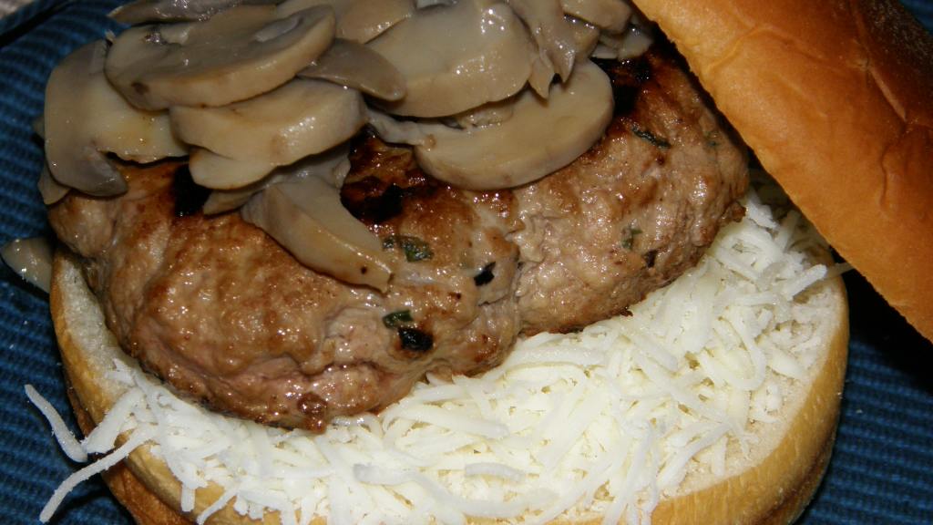 Bunless Turkey & Mushroom Burger with Cucumber Relish