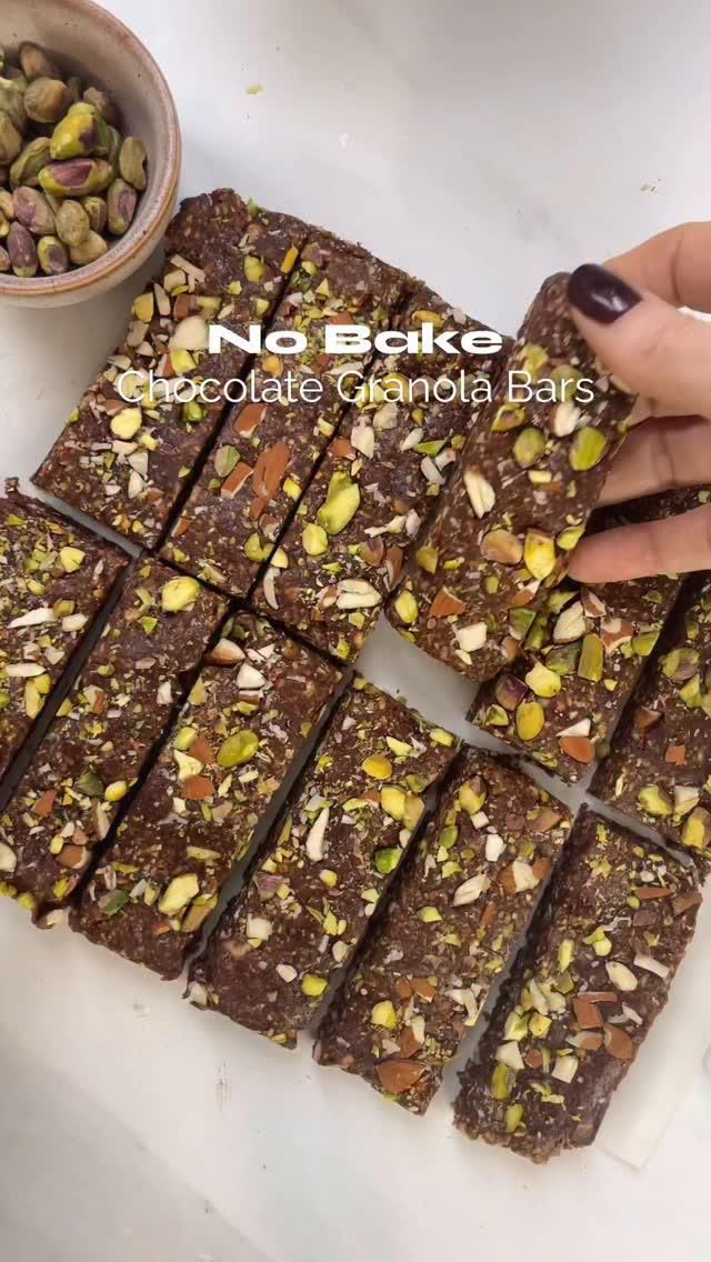 No-Bake Market Cap Energy Bars with Nuts and Seeds