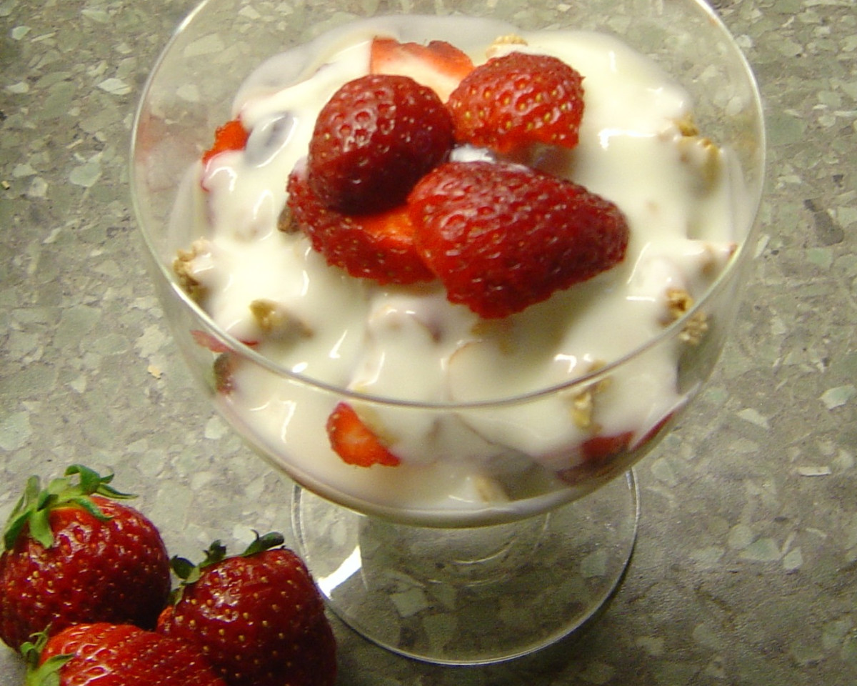 Sunrise Berry Oat Parfait