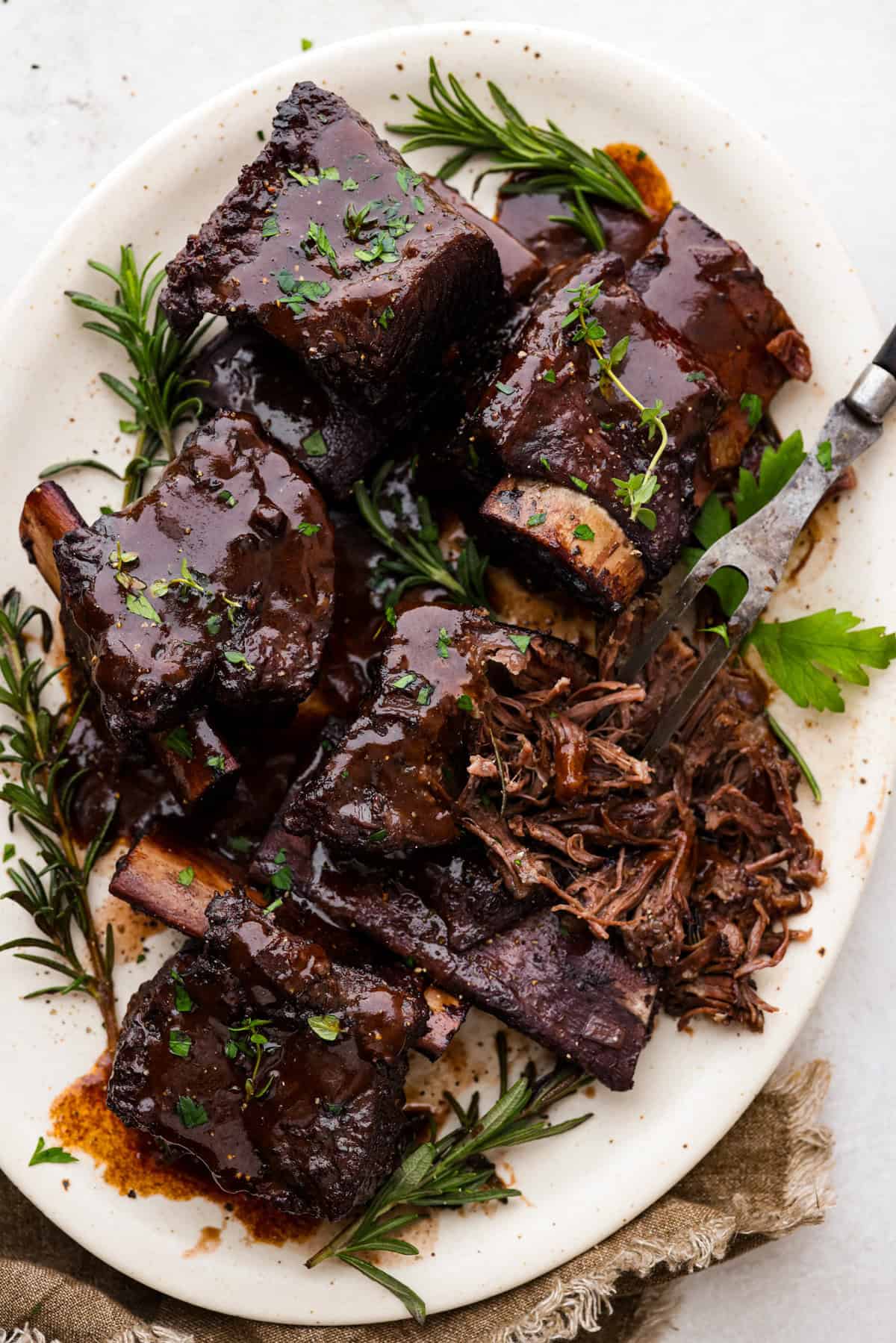 Stovetop Braised Short Ribs with Garlic and Thyme