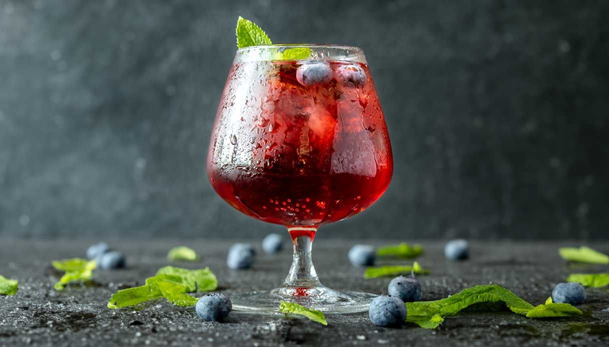 Conversational Berry Basil Smash