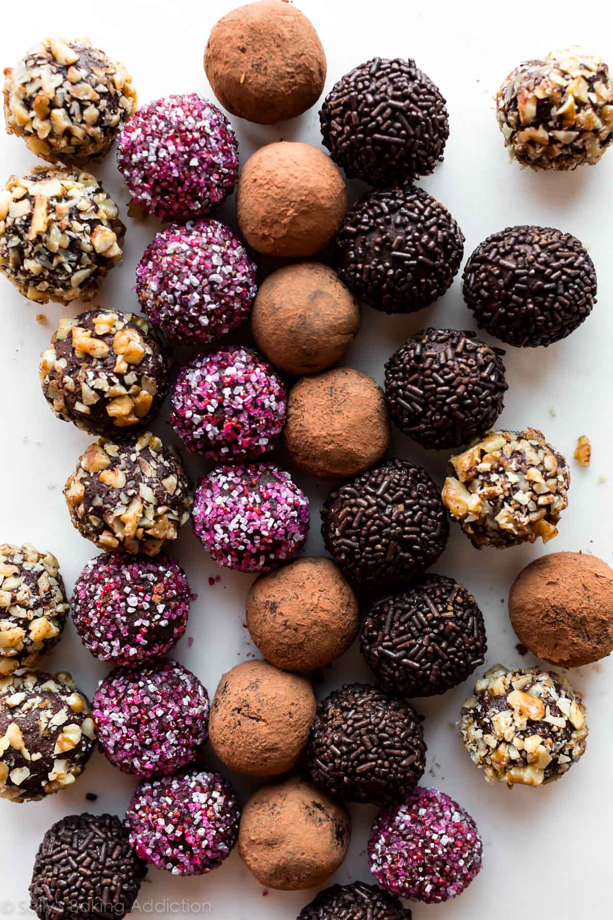 Chocolate Espresso No-Bake Energy Bites with Chia Seeds
