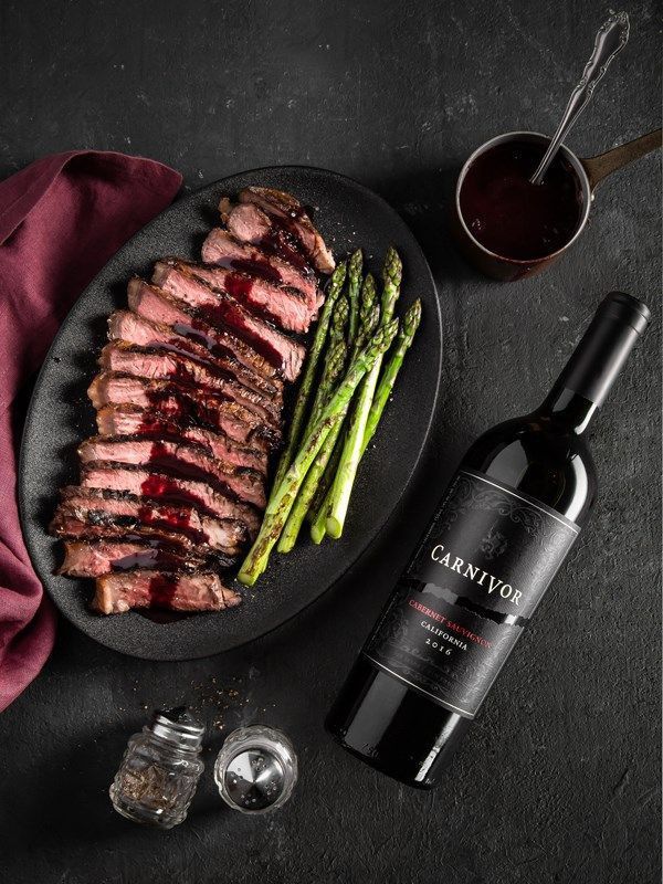 Pan-Seared Emu Steaks with Pepperberry and Red Wine Reduction