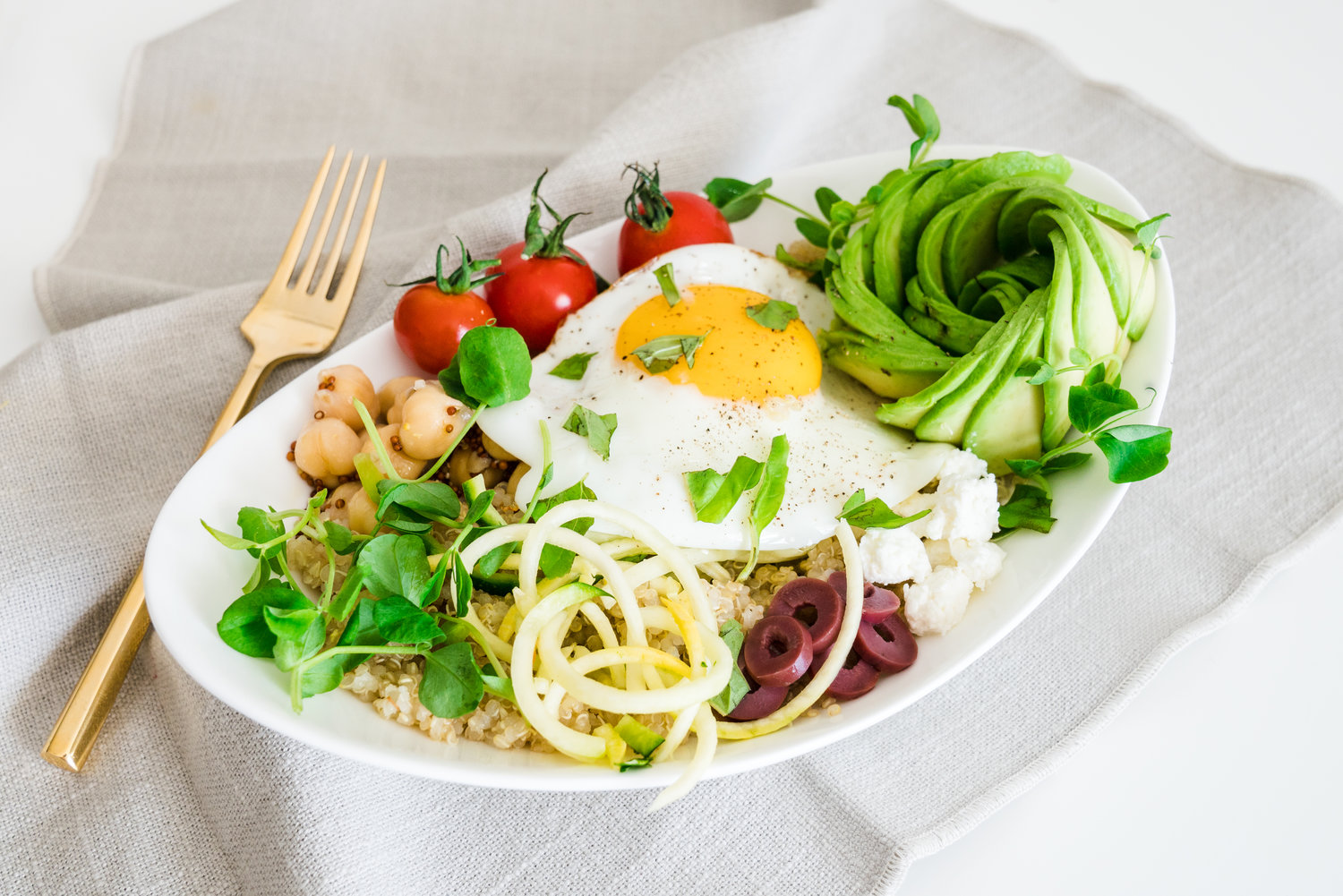 Mediterranean Chickpea Grain Bowl