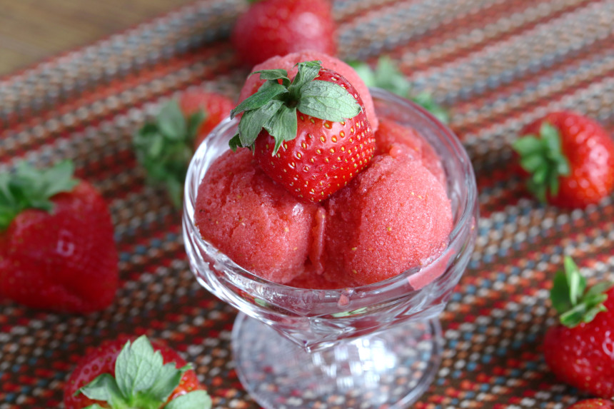 Fresh Berry-Mint Sorbet