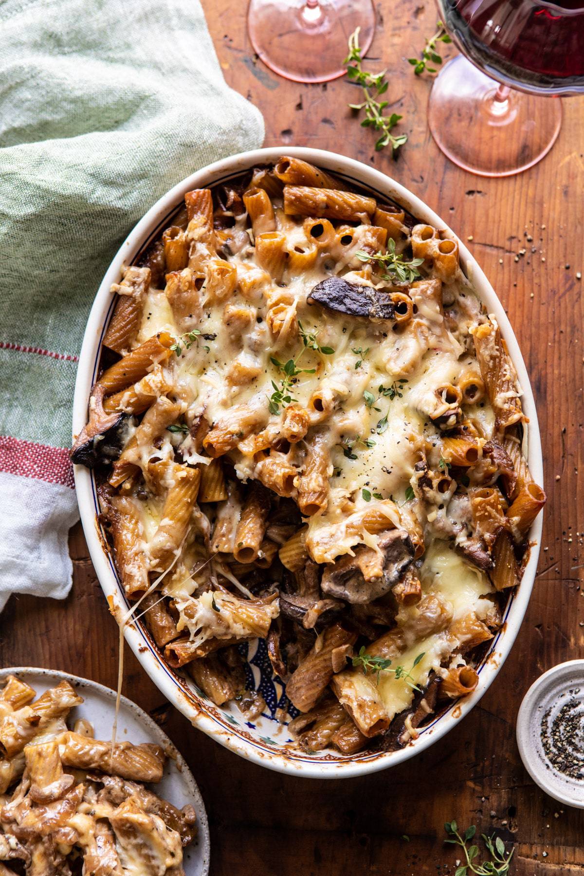 One-Pot French Onion Chicken Pasta Bake