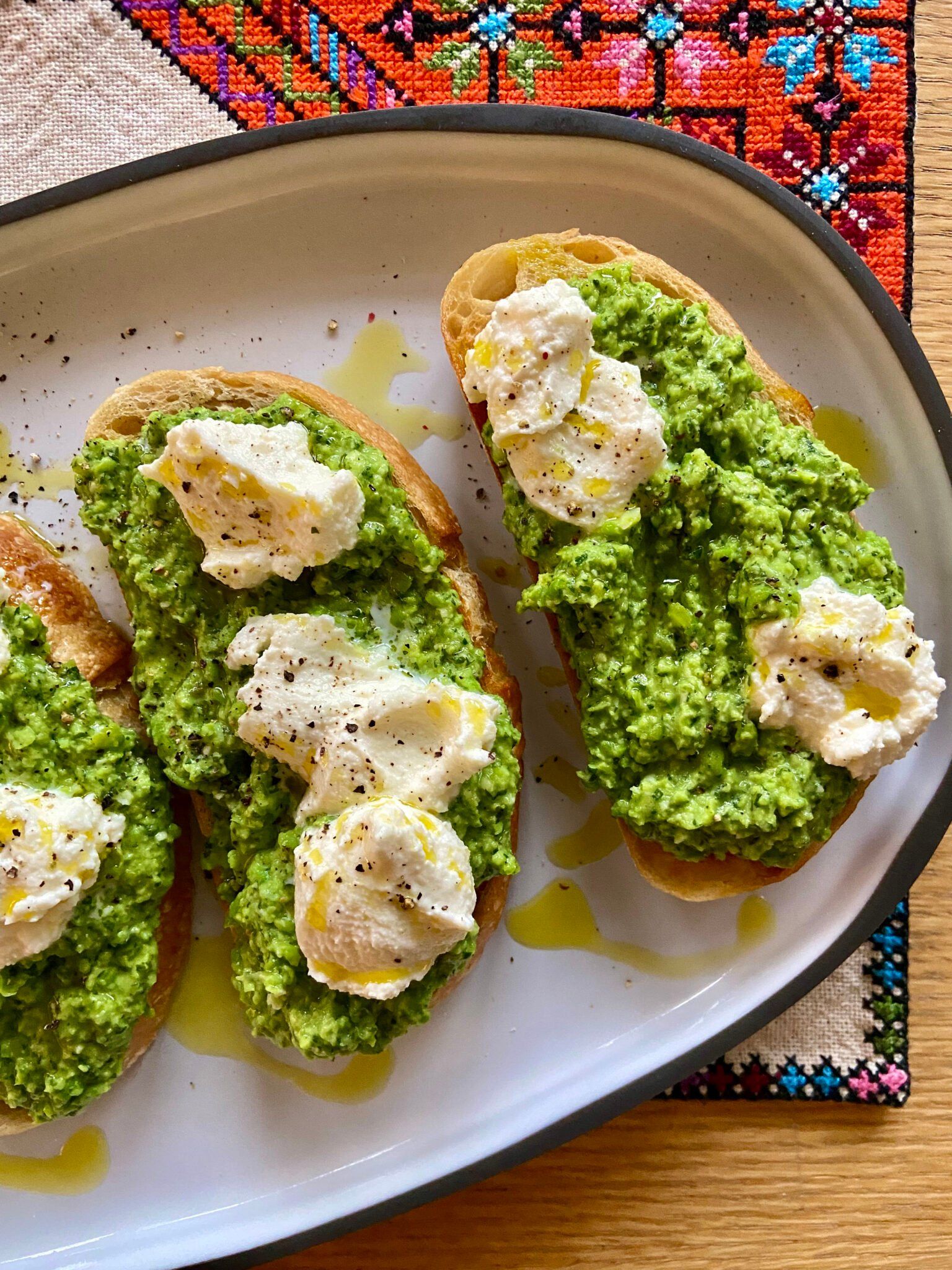 Smashed Pea and Feta Smash on Toast with Dukkah