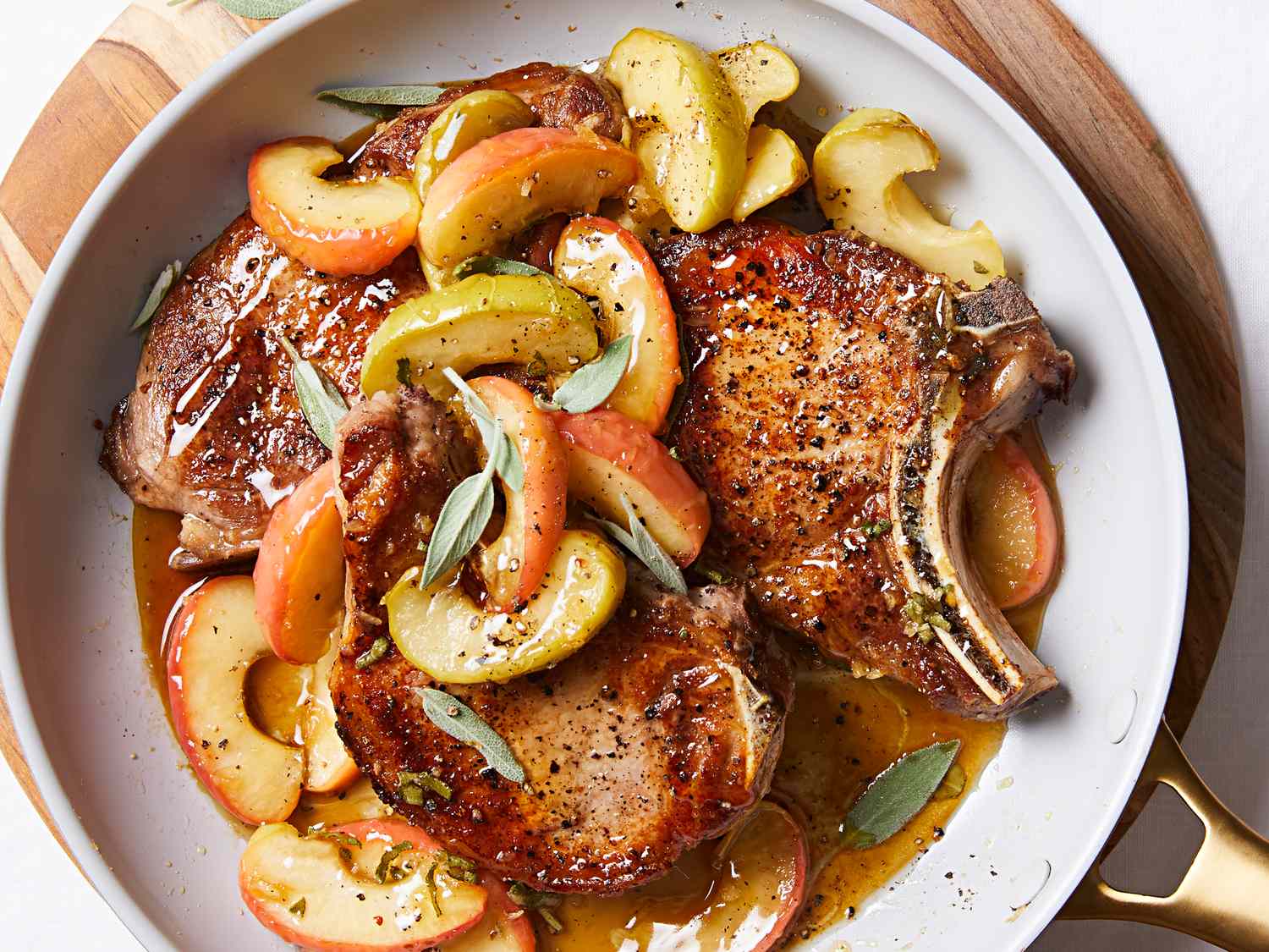 Williams' Honey-Glazed Pork Chops with Apple Compote