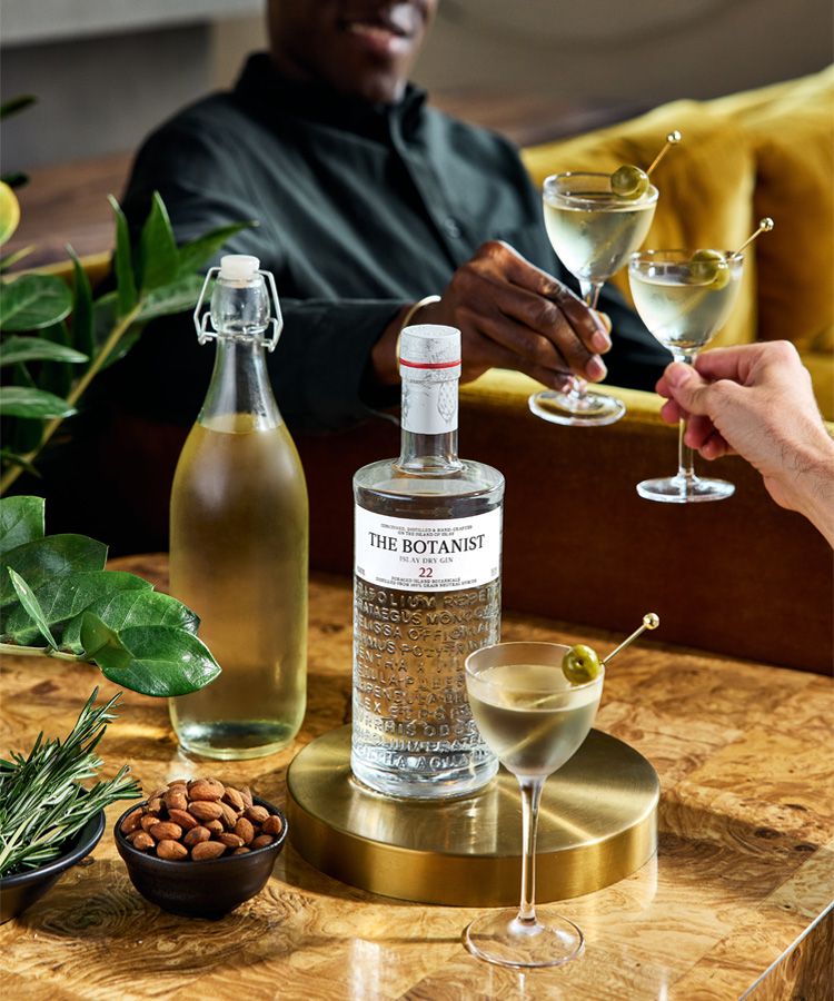 Bright Herbaceous Gin Martini