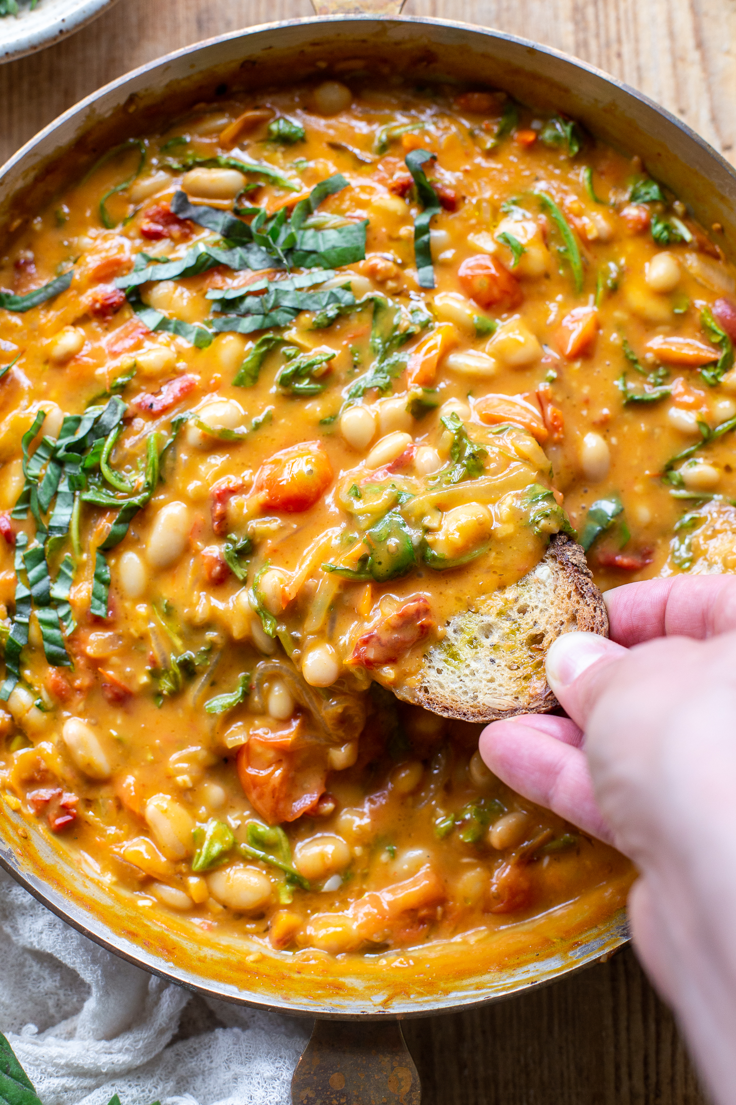 Cast Iron Smoky Tomato & White Bean Stew