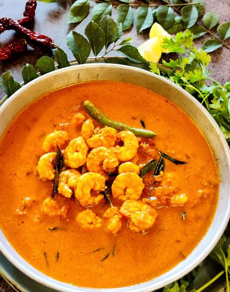 Tangy Goan Ambot Tik Prawn Curry