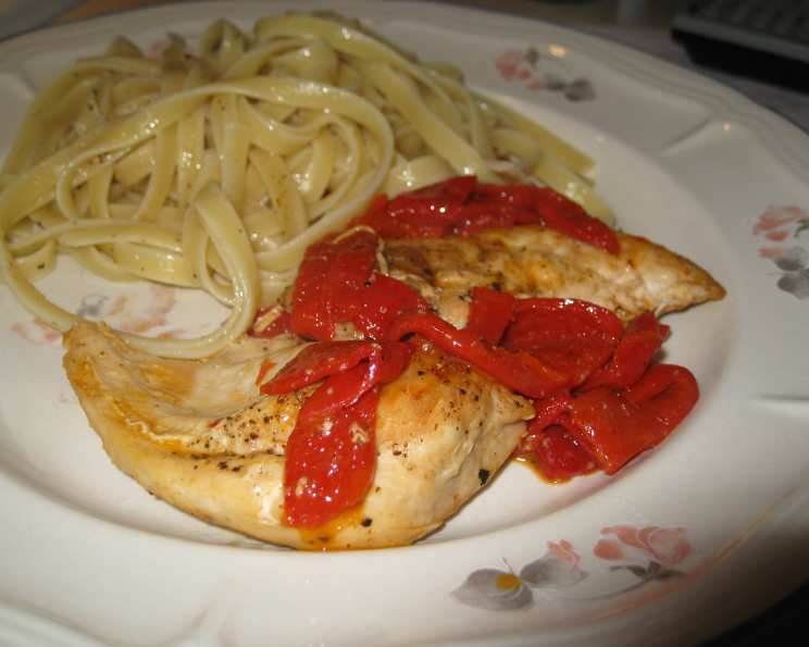 Pan-Roasted Chicken with Saffron and Roasted Red Peppers