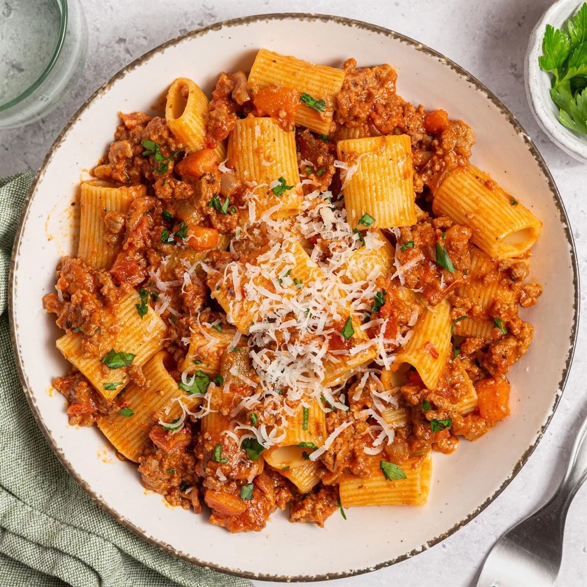 Slow-Simmered Italian Tomato and Basil Ragù