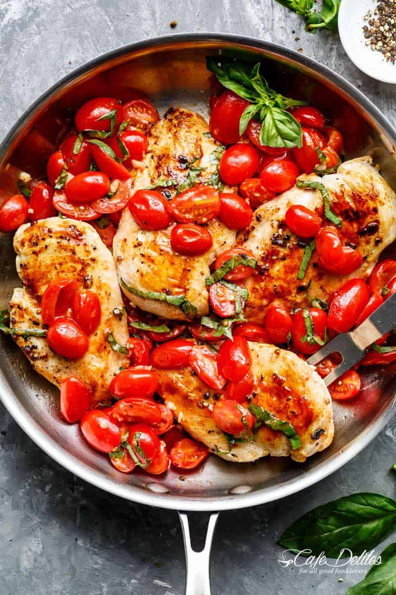 Pan-Seared Chicken with Tomato-Basil Sauce