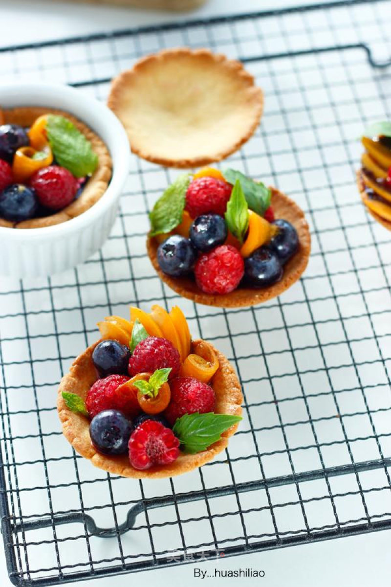 Neal's Interactive Fruit Tower