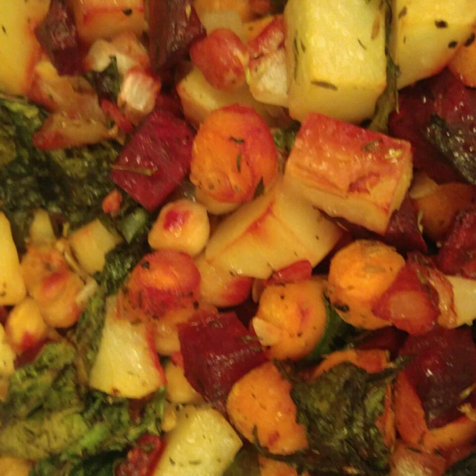 Savory Susquehanna Farm-Style Roasted Root Vegetable Medley
