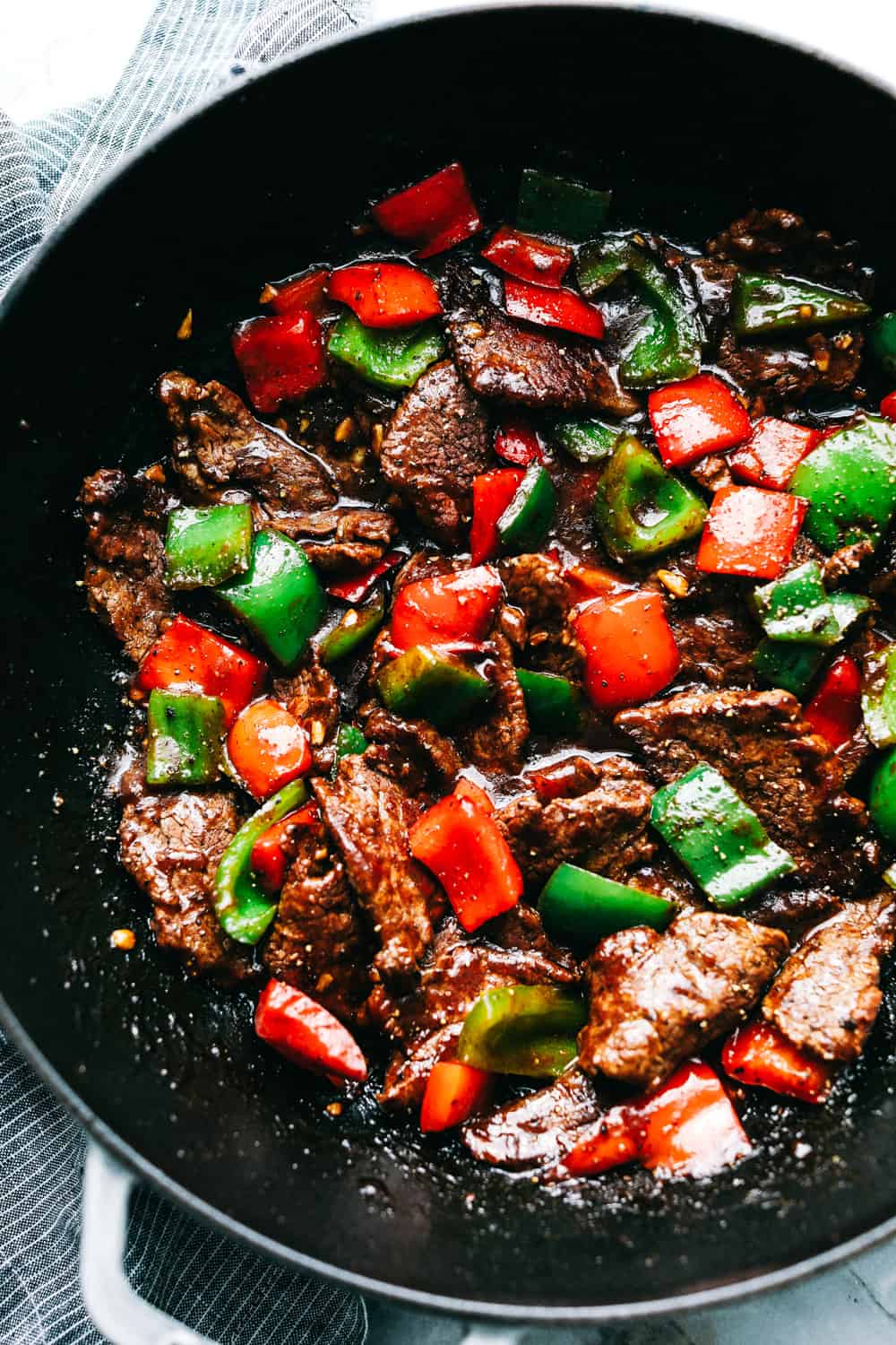High-Protein Spicy Beef Stir Fry with Bell Peppers