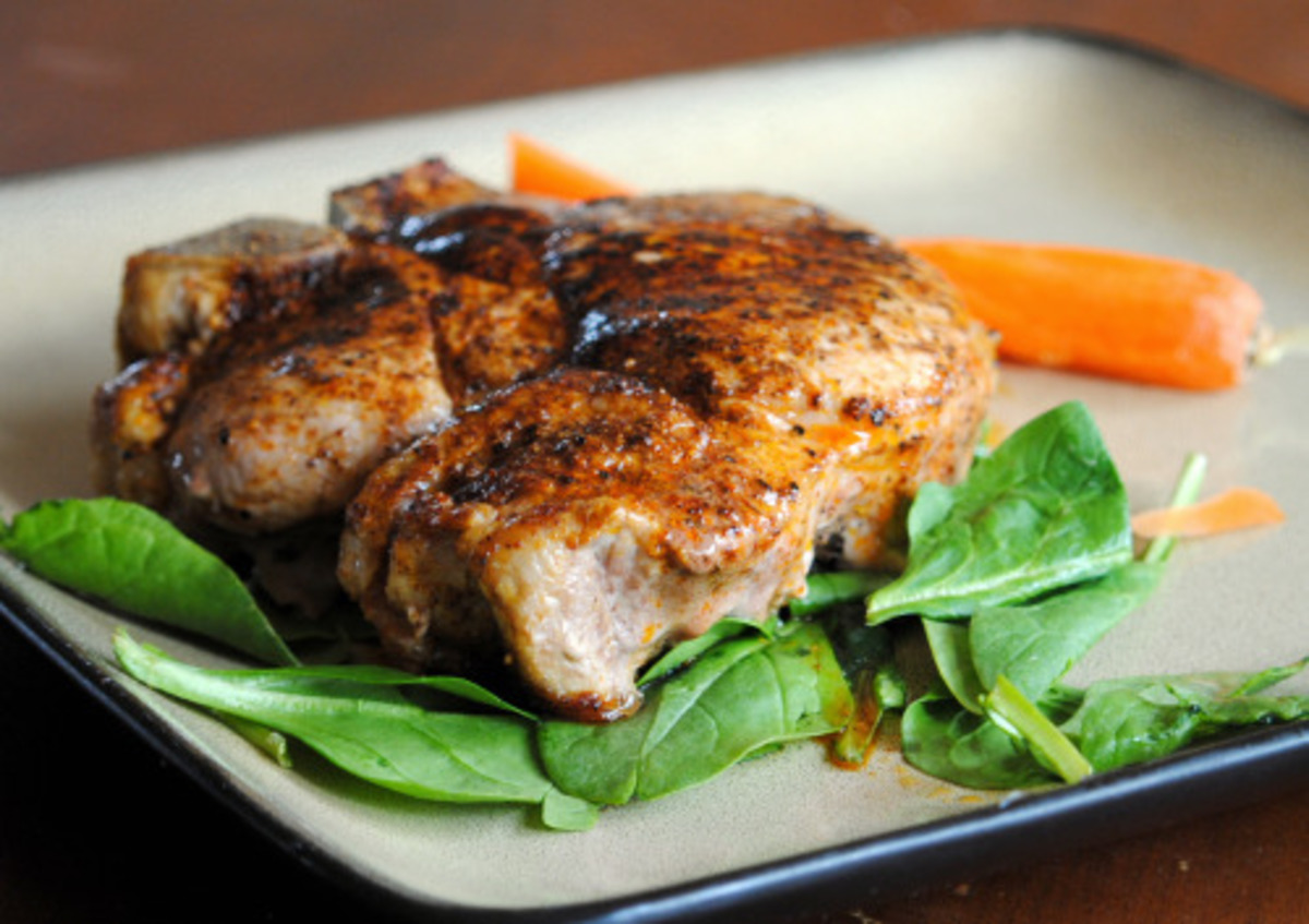 Pan-Roasted Pork Chops with Garlic and Fresh Thyme
