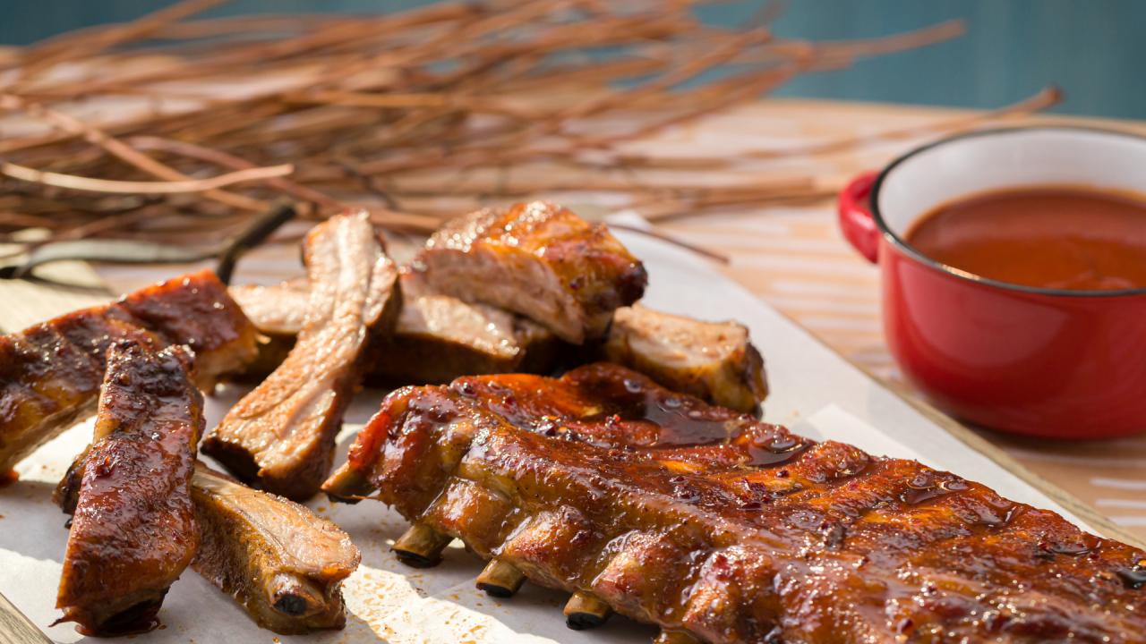 Oak-Smoked Whiskey Glazed BBQ Ribs