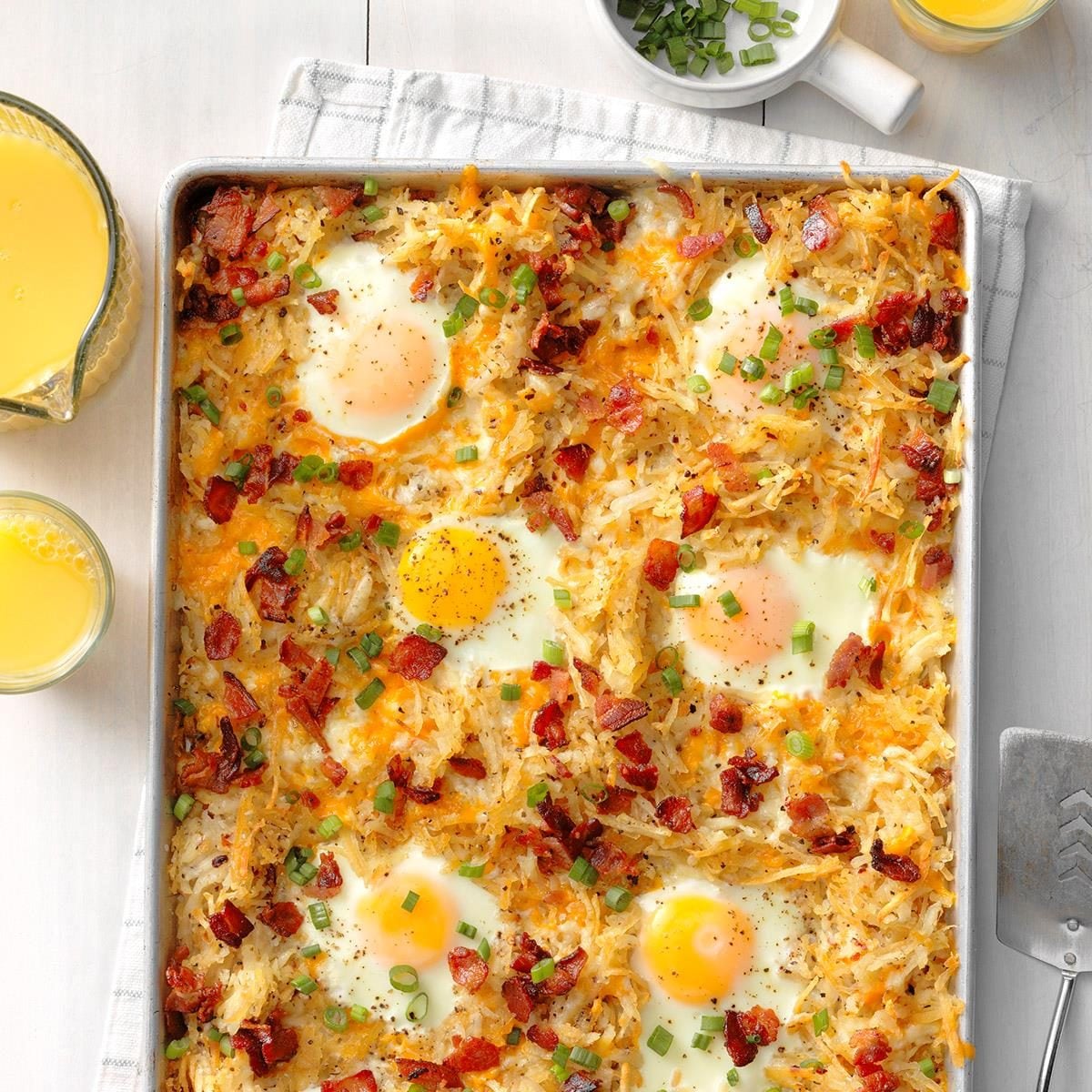 Sheet Pan Keto Bacon and Avocado Breakfast
