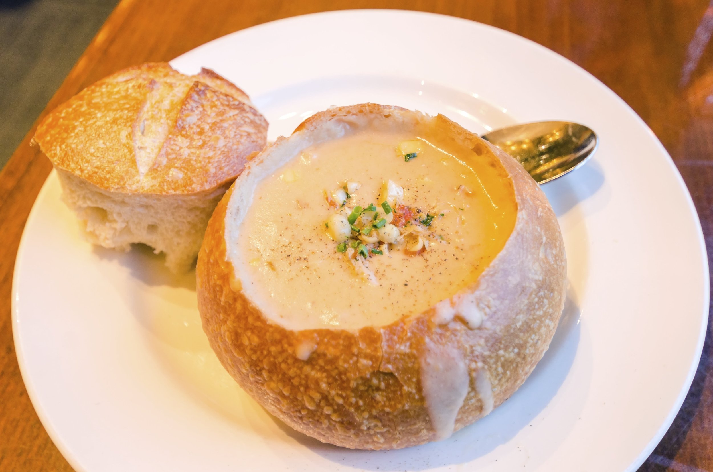 San Francisco Sourdough Bread Bowl with Creamy Clam Chowder