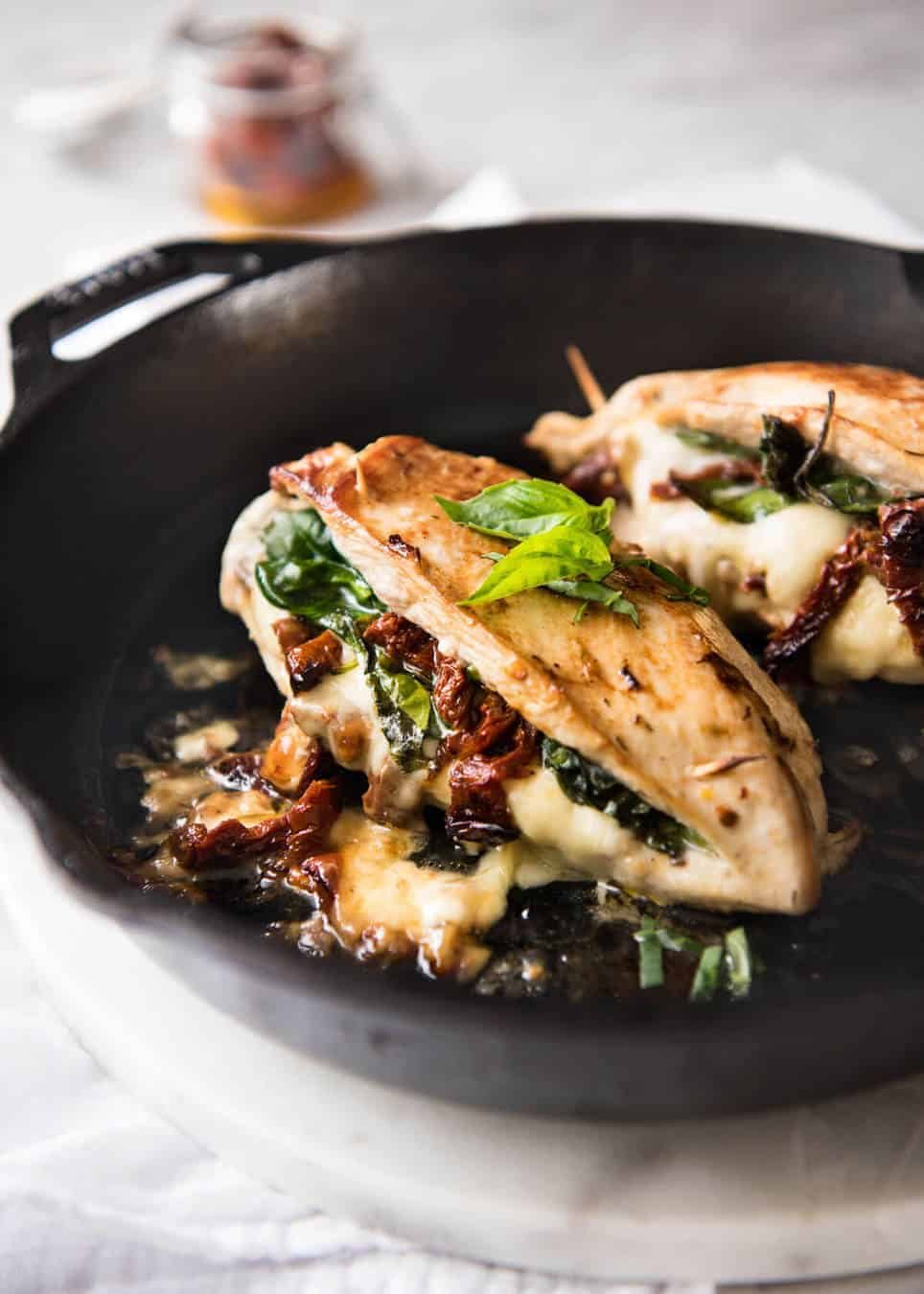 Sautéed Chicken with Sun-Dried Tomato and Spinach Relocation Skillet