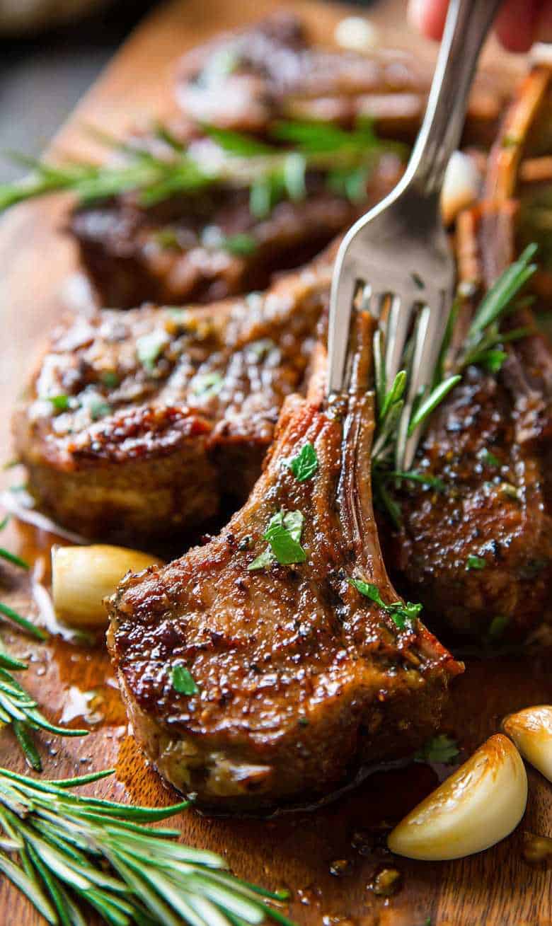 Pan-Seared Fourth-Cut Lamb Chops with Garlic-Thyme Butter