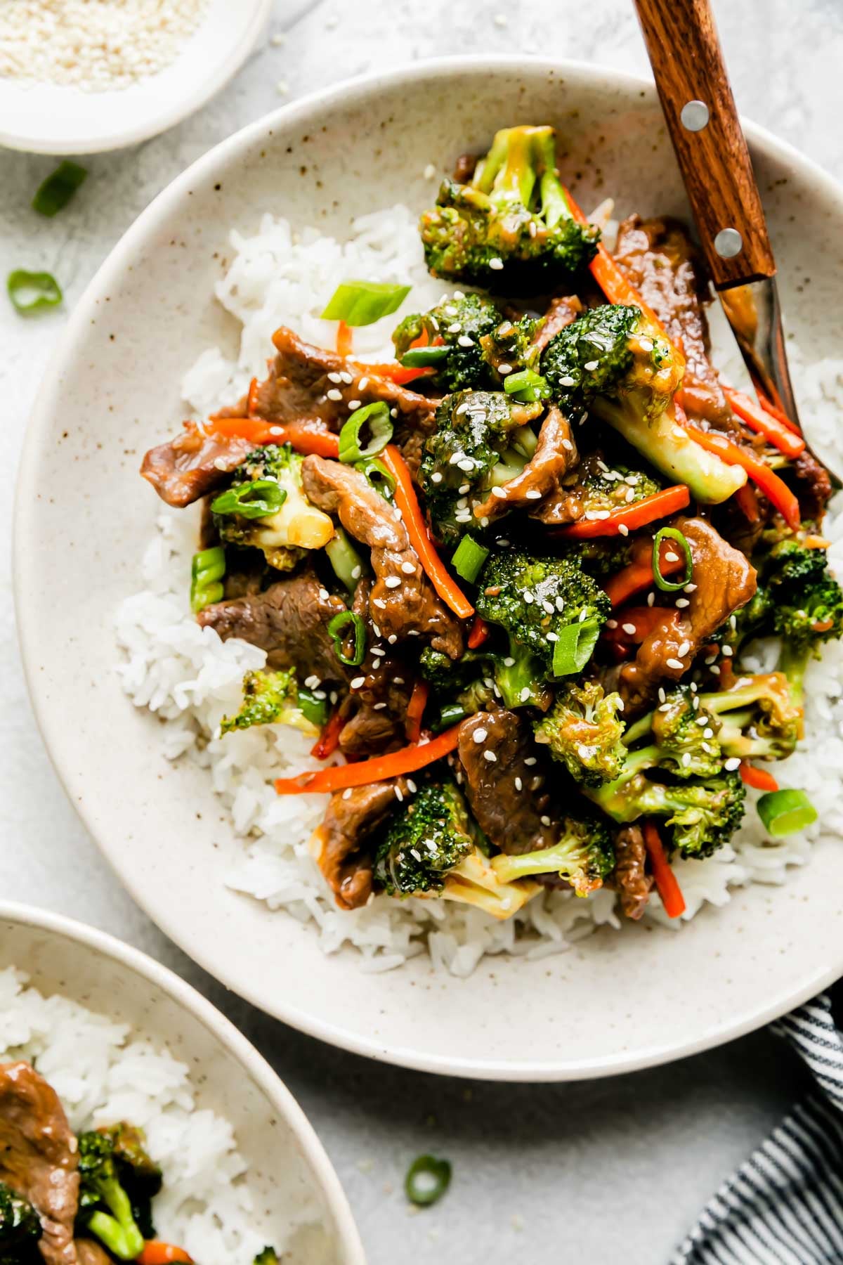 Quick Stir-Fry Beef with Broccoli and Oyster Sauce