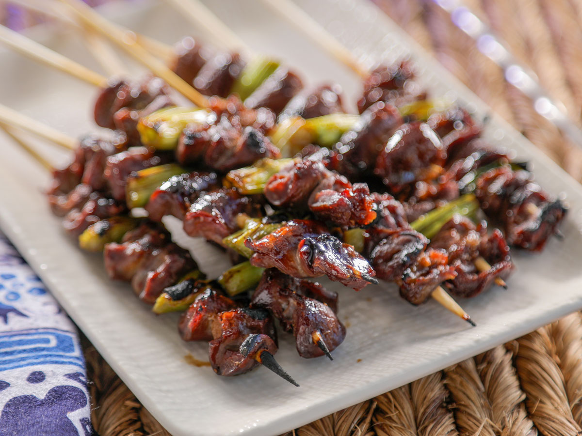 Skewered Chicken Hearts with Garlic and Lime