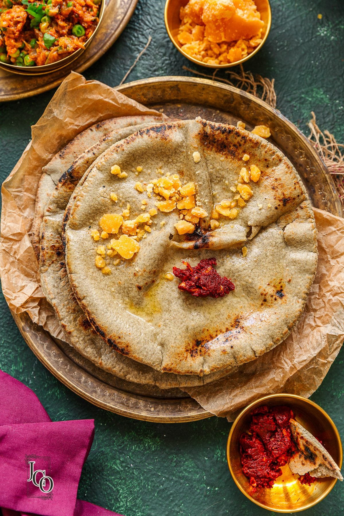 Ginger-Spiced Bajra Rotla with Garlic Chutney