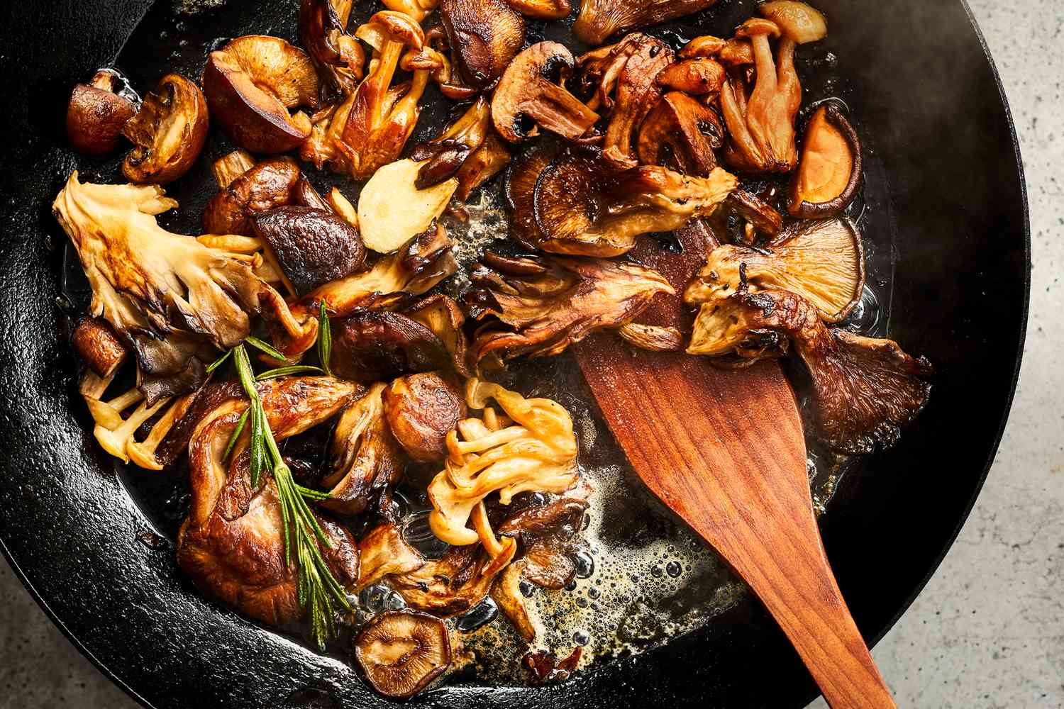 Sautéed Chicken with Fresh Thyme and Wild Mushrooms