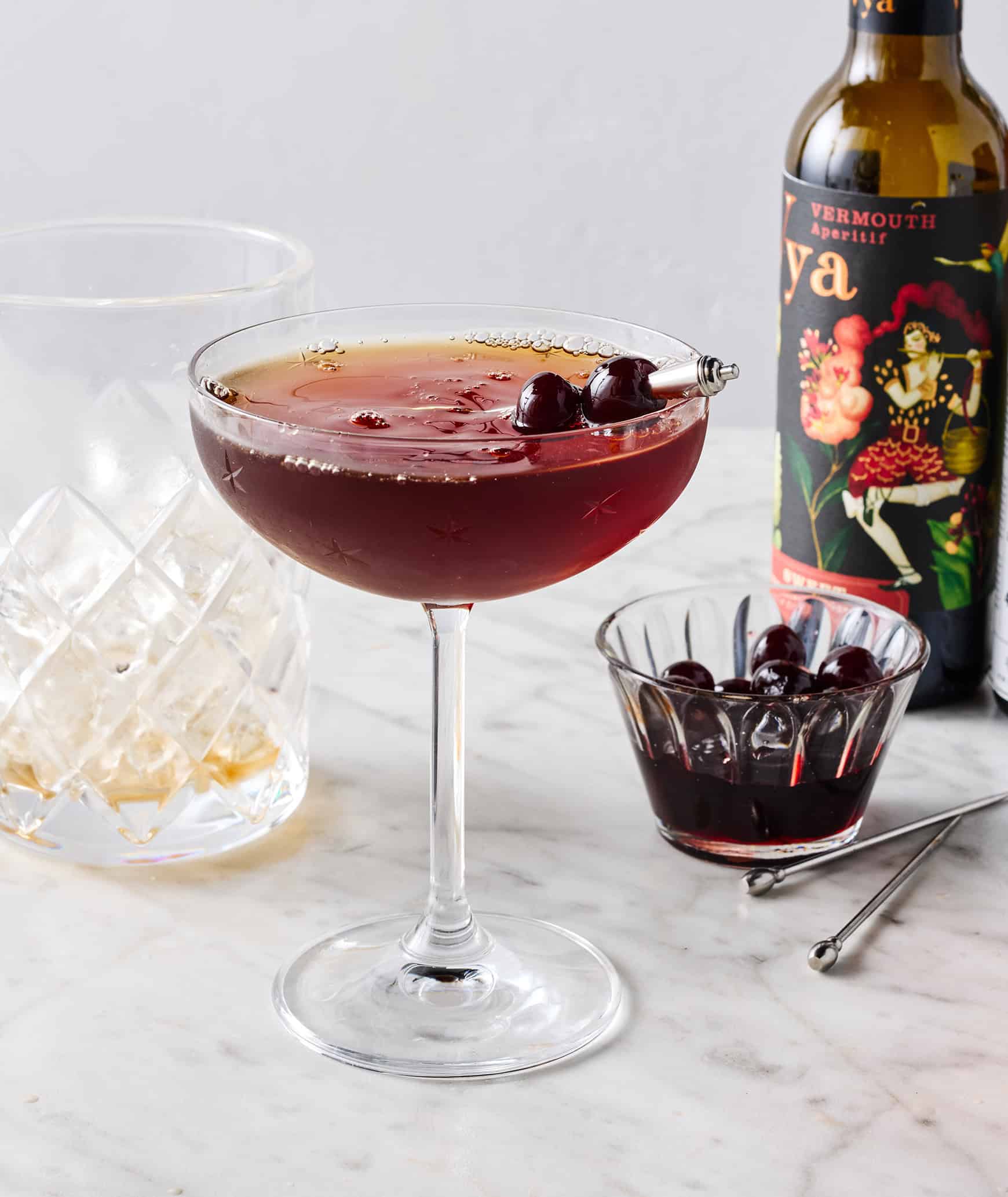 Tom Buchanan's Classic Manhattan Cocktail