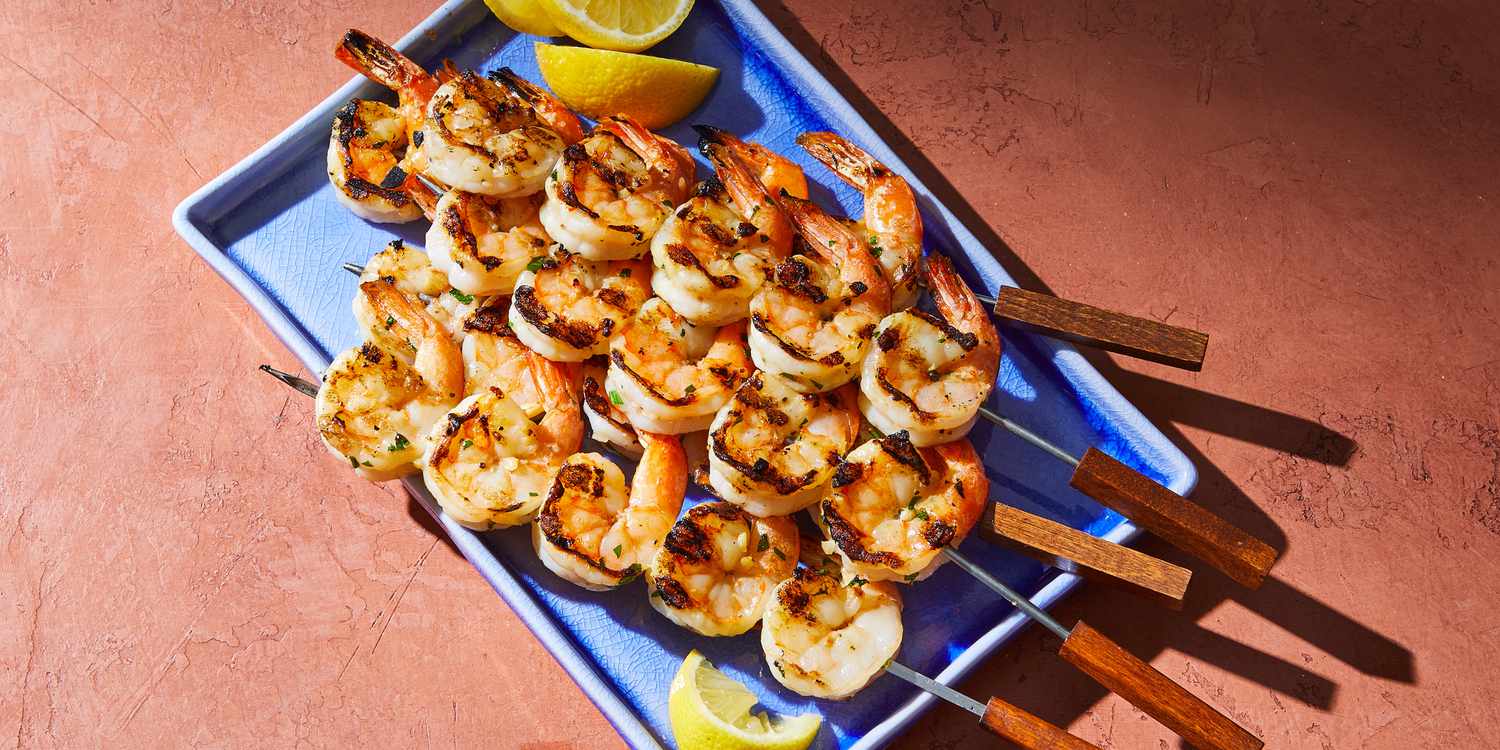 Hot Pepper and Garlic Shrimp Skewers