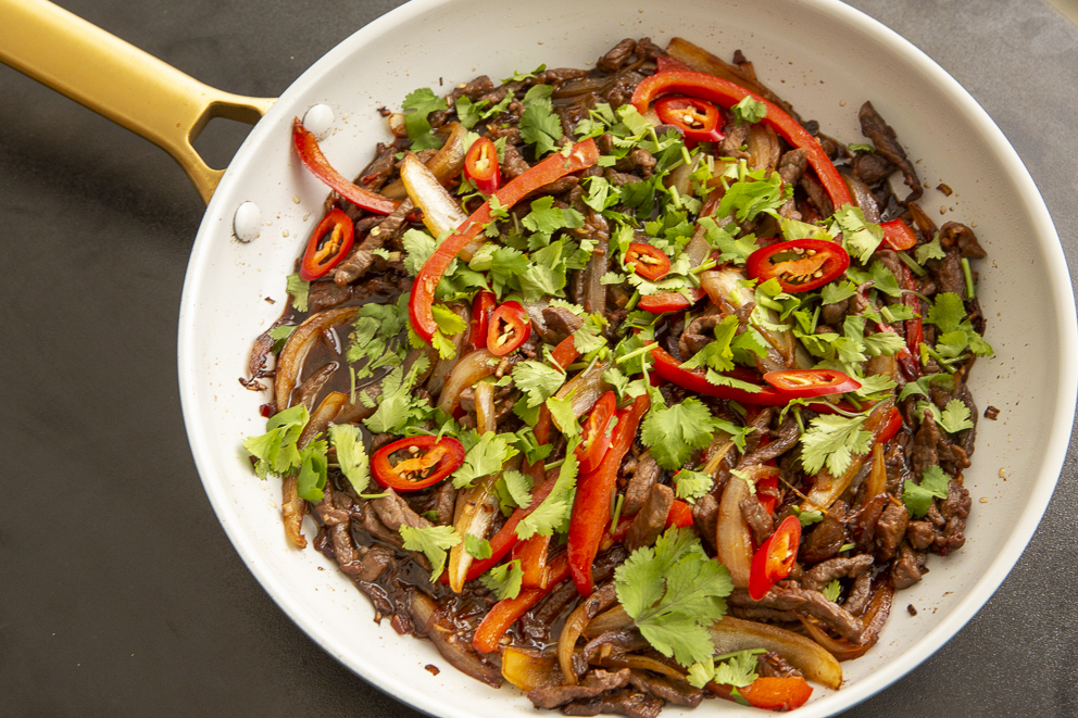 Lemongrass Beef Stir-Fry with Garlic and Bell Peppers