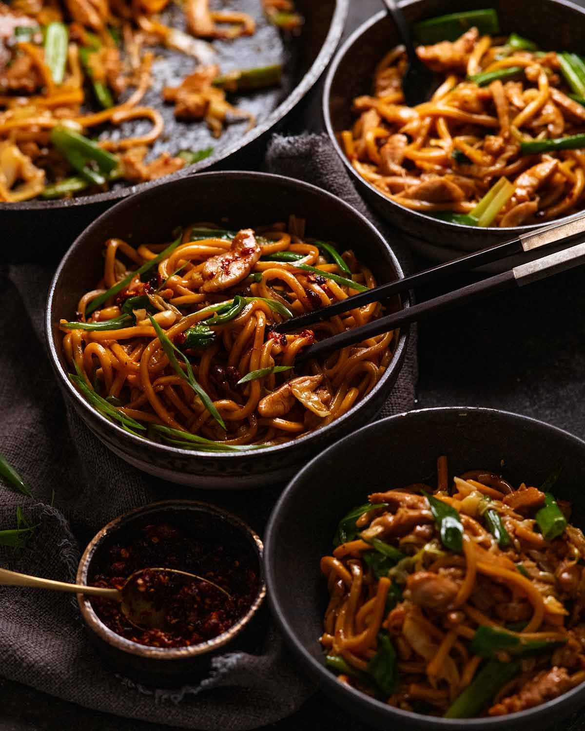 Garlic Soy Stir-Fried Noodles with Crisp Vegetables
