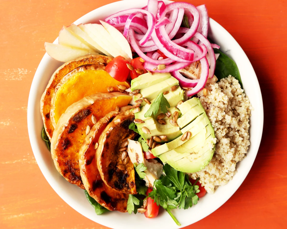 Migraine-Relief Avocado & Greens Bowl