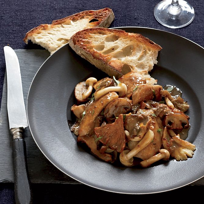 Sautéed Wild Mushroom Ragout with Thyme