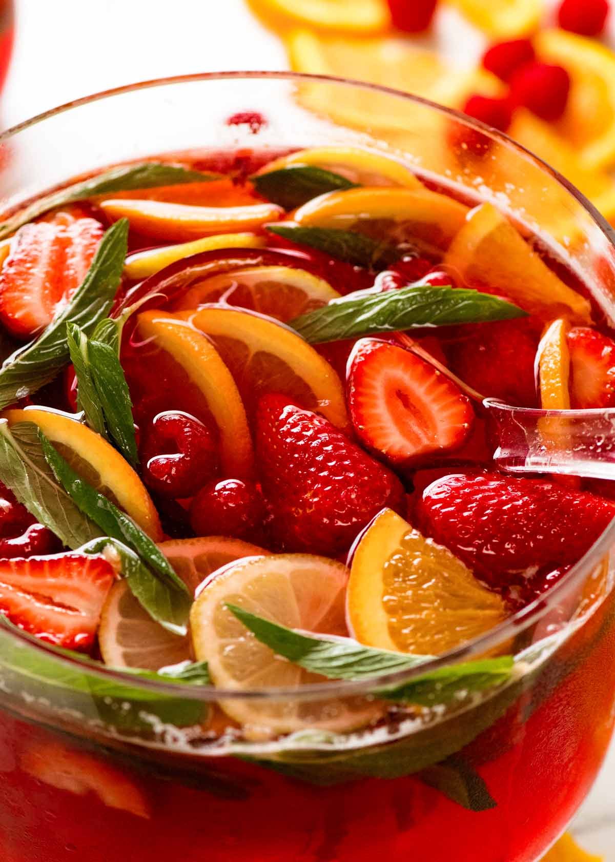No-Bake Tropical Fruit Punch Gelatin Cups