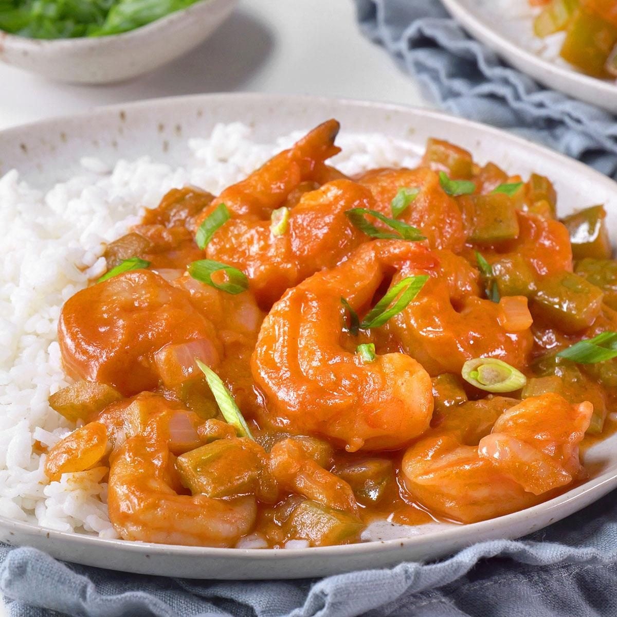 Spicy Shrimp Étouffée with Steamed White Rice