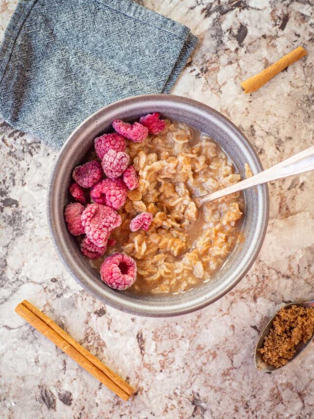 Rounded Sugar Cinnamon Oatmeal